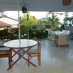 Frankfurt Hotel 2*