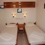Hotel Frankfurt 2*