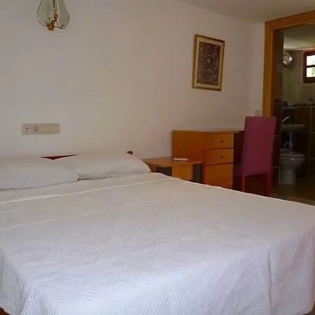 Frankfurt 2*