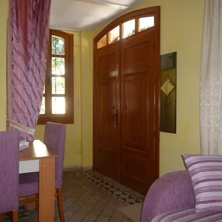 Frankfurt 2* Antalya
