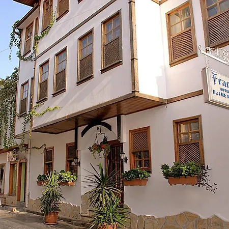 Frankfurt Hotel 2*